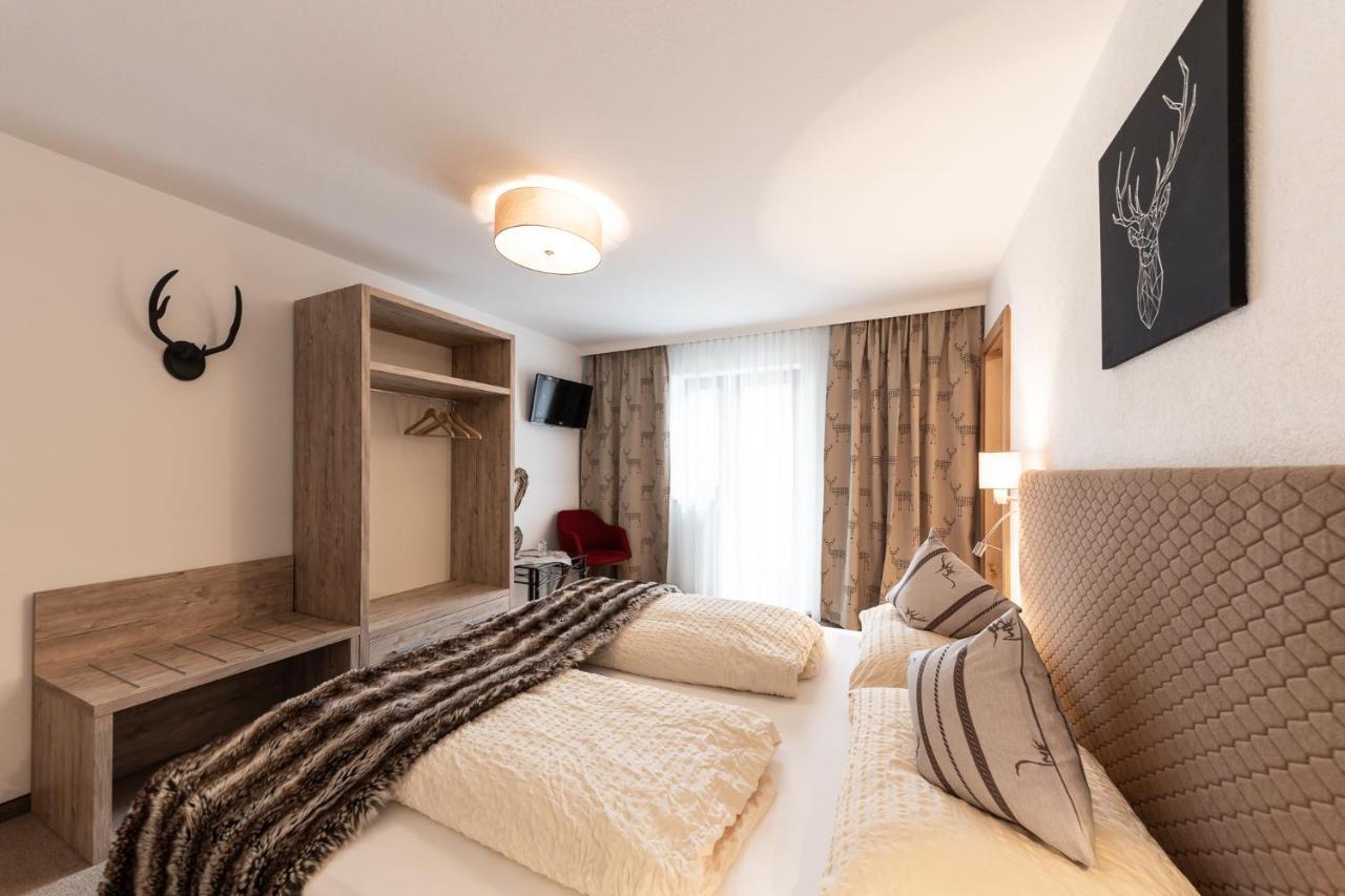 Pension St.Lukas Пфундс Екстериор снимка