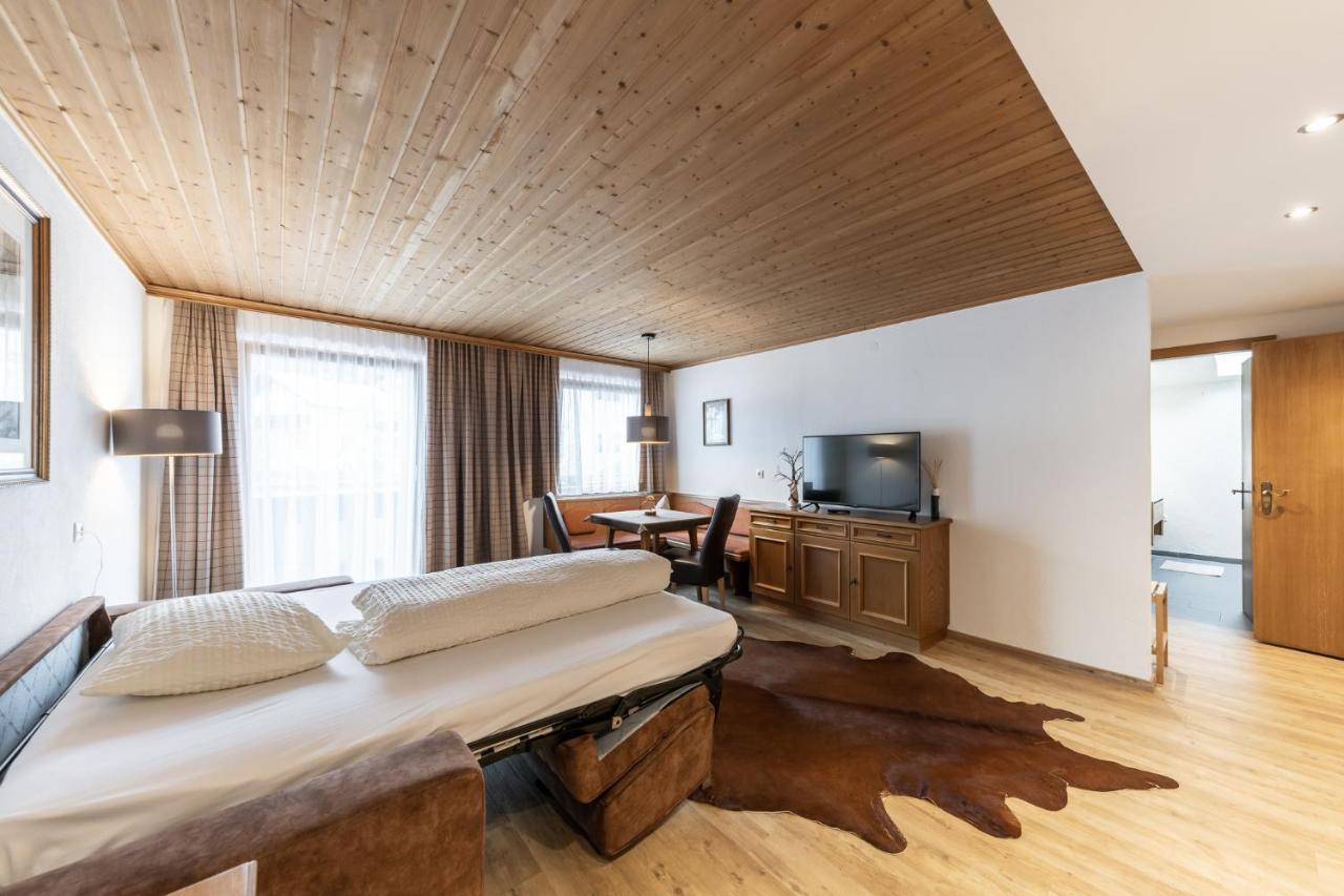 Pension St.Lukas Пфундс Екстериор снимка
